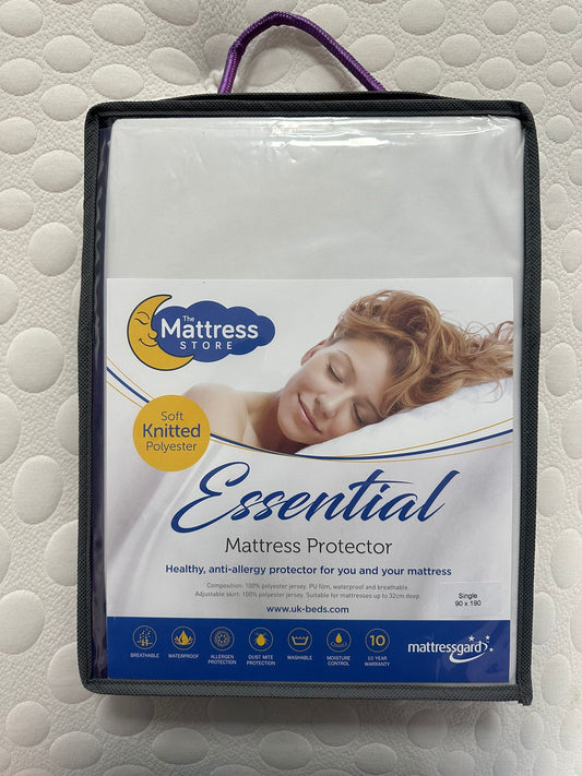 Essential
Mattress Protector