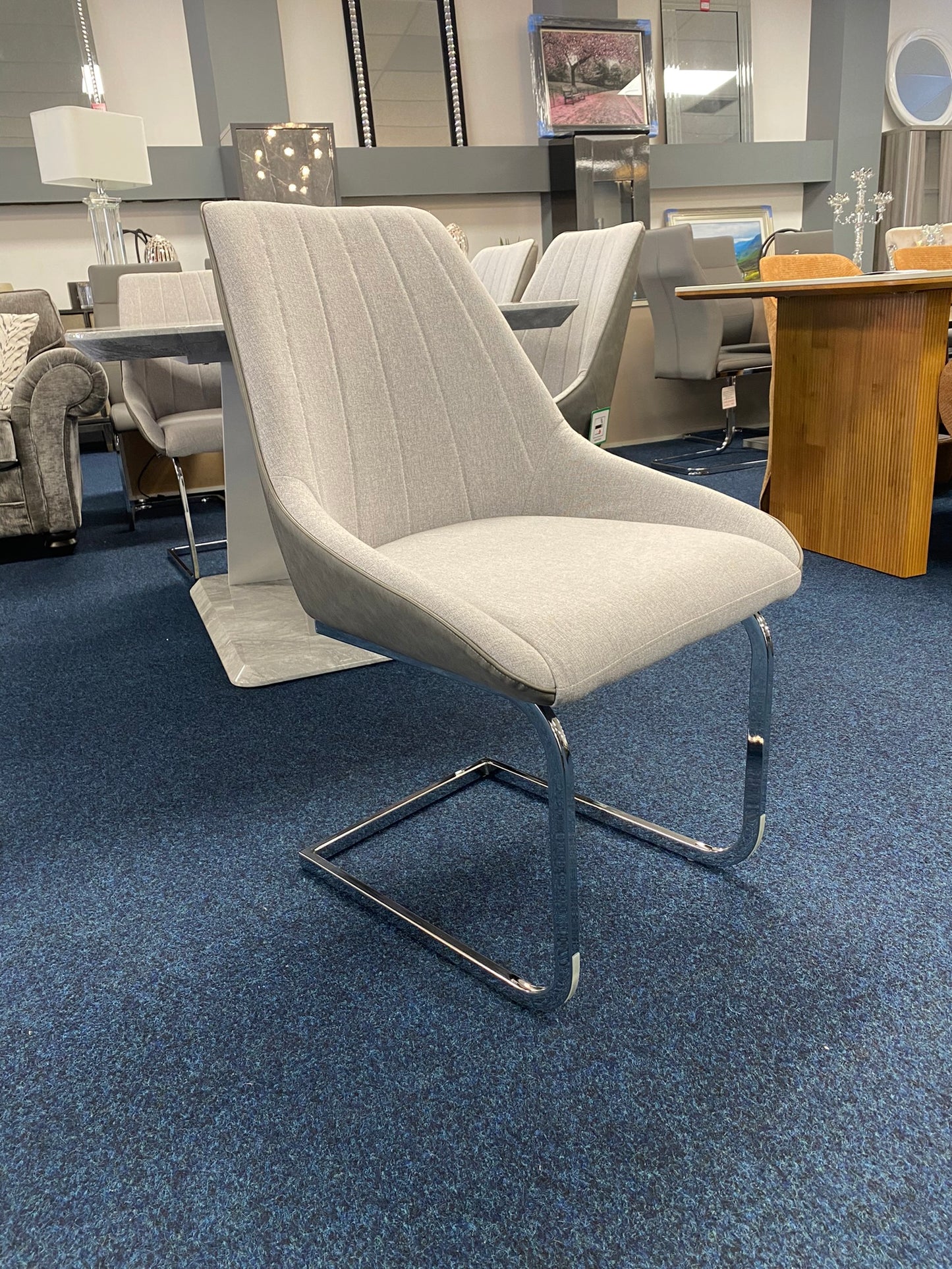 Luna Dining Set – Ex Display