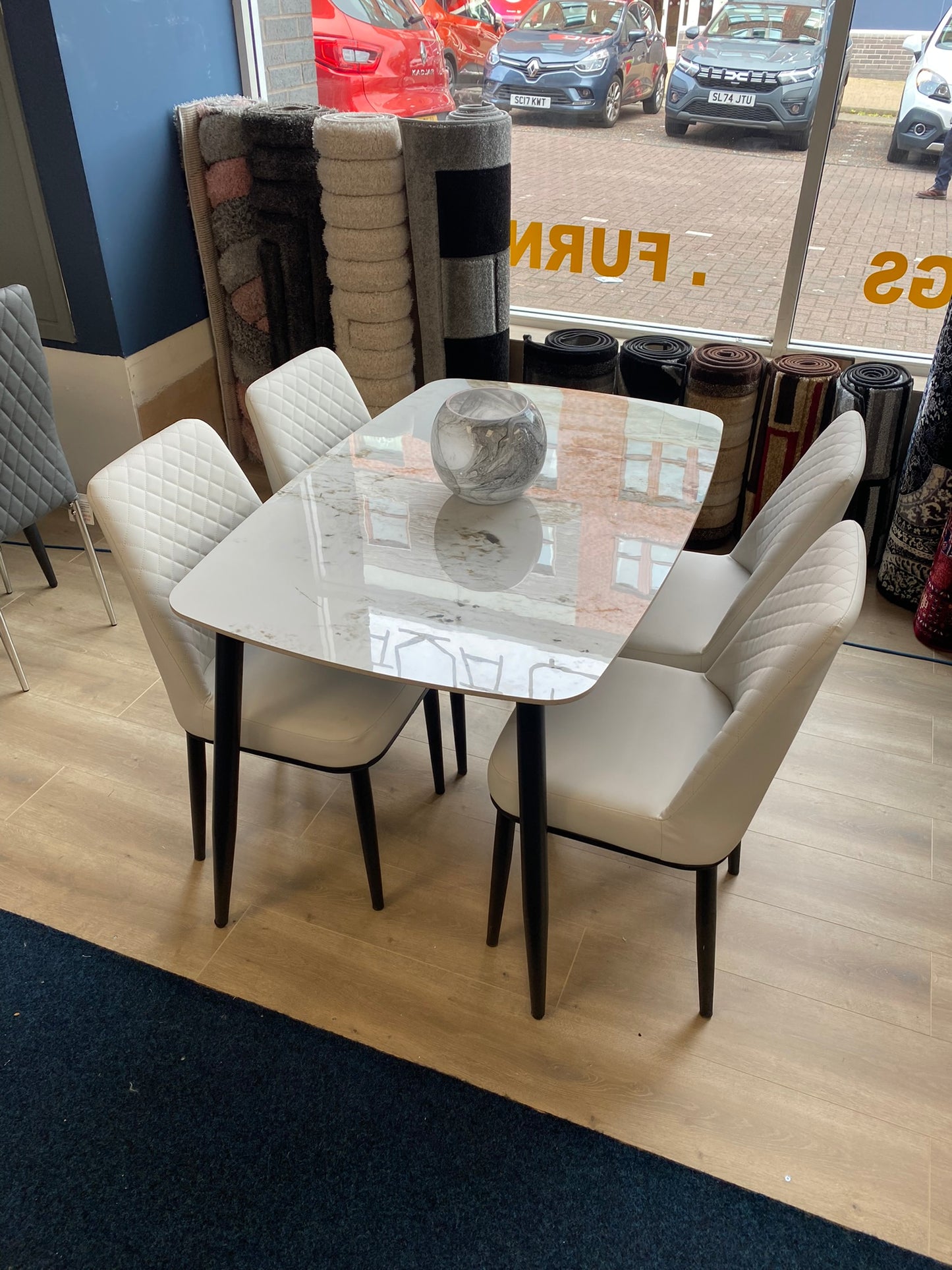 Alessia Dining Set
